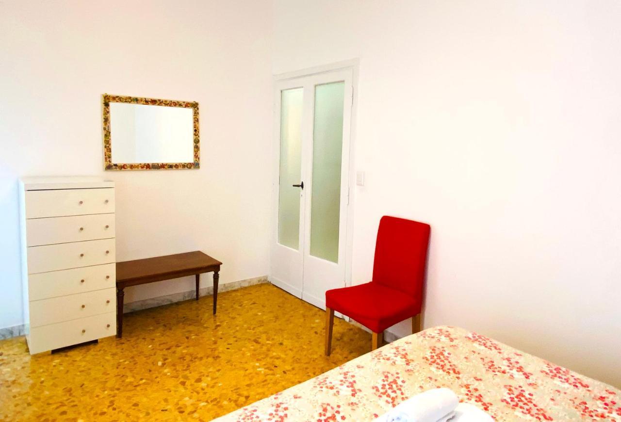 Trastevere For You... 3 Bedrooms Apartamento *